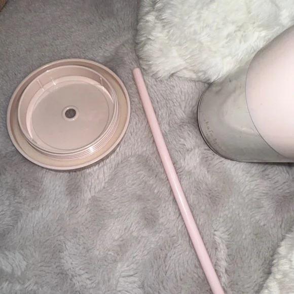 Kate Spade “Ladies First” Pink Tumbler Water Bottle With Straw and a Lid! - Picture 5 of 7